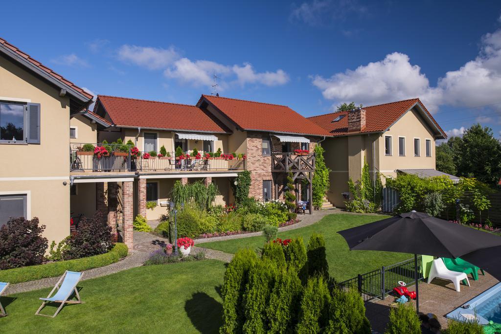 Villa Mare Apartamenty Grzybowo  Exteriér fotografie